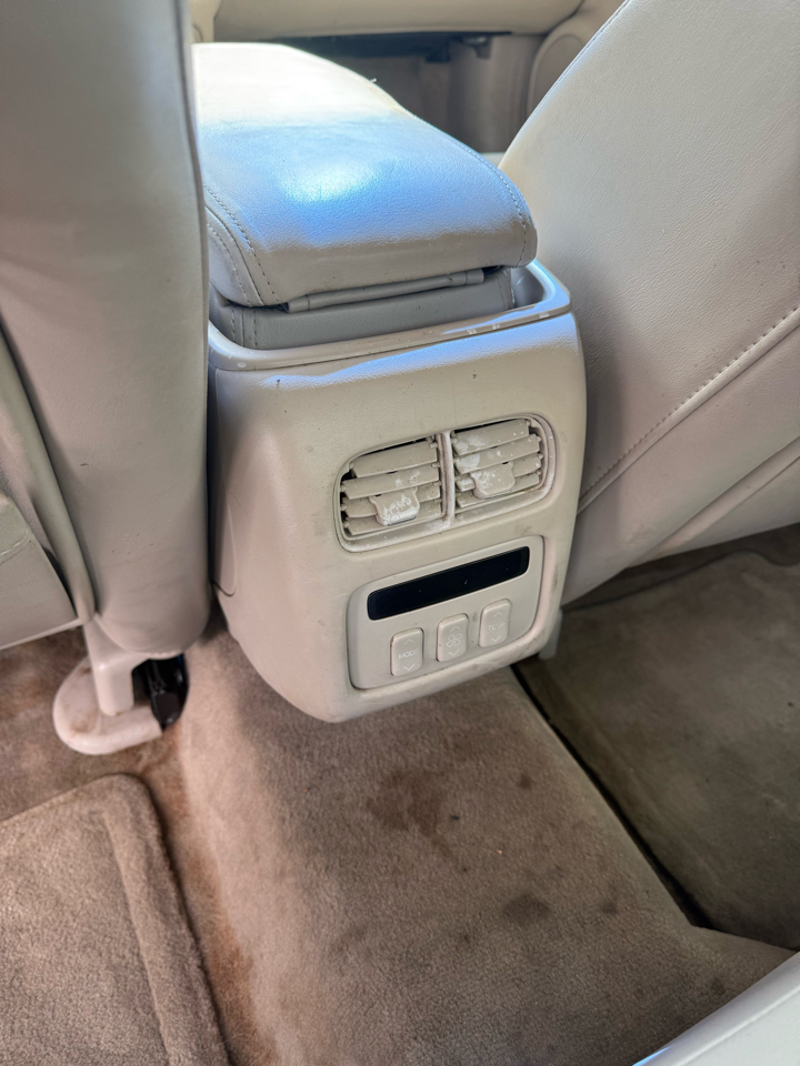 Cadillac DeVille Sedan 2005 Cadillac DeVille Sedan 2005