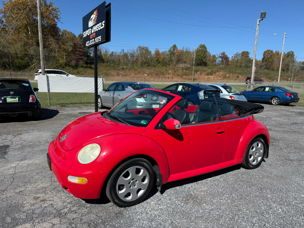 Volkswagen New Beetle GLS 2.0L Convertible 2004 Volkswagen New Beetle GLS 2.0L Convertible 2004