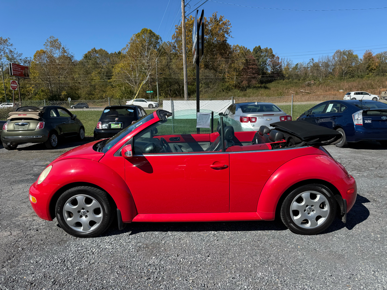 Volkswagen New Beetle GLS 2.0L Convertible 2004 Volkswagen New Beetle GLS 2.0L Convertible 2004