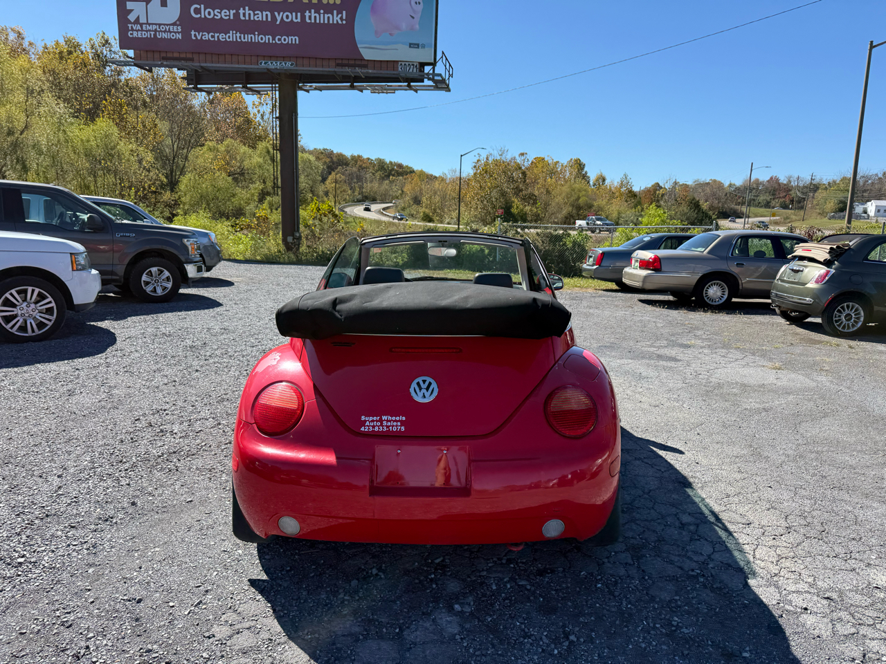 Volkswagen New Beetle GLS 2.0L Convertible 2004 Volkswagen New Beetle GLS 2.0L Convertible 2004