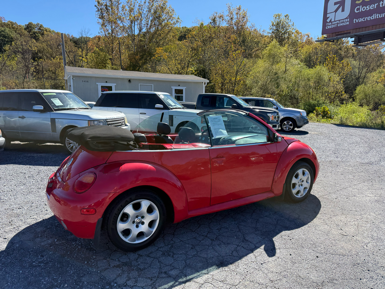 Volkswagen New Beetle GLS 2.0L Convertible 2004 Volkswagen New Beetle GLS 2.0L Convertible 2004