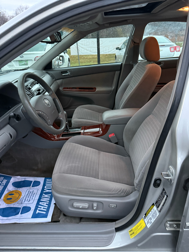 Toyota Camry Standard 2006