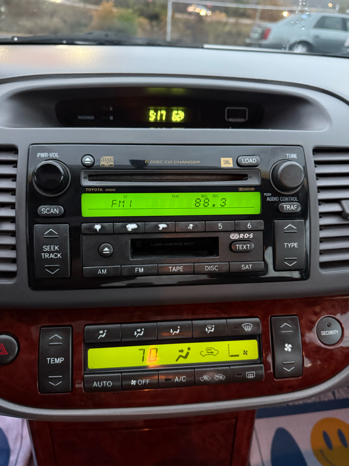 Toyota Camry Standard 2006