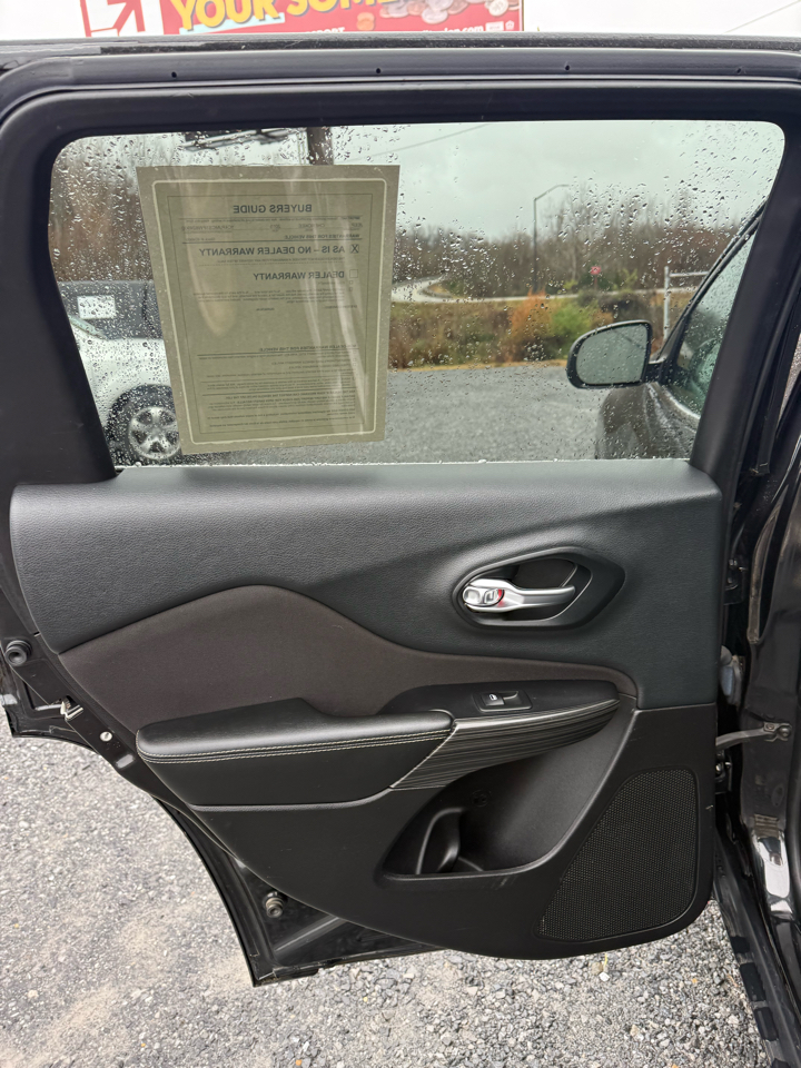 Jeep Cherokee Latitude 4WD 2015