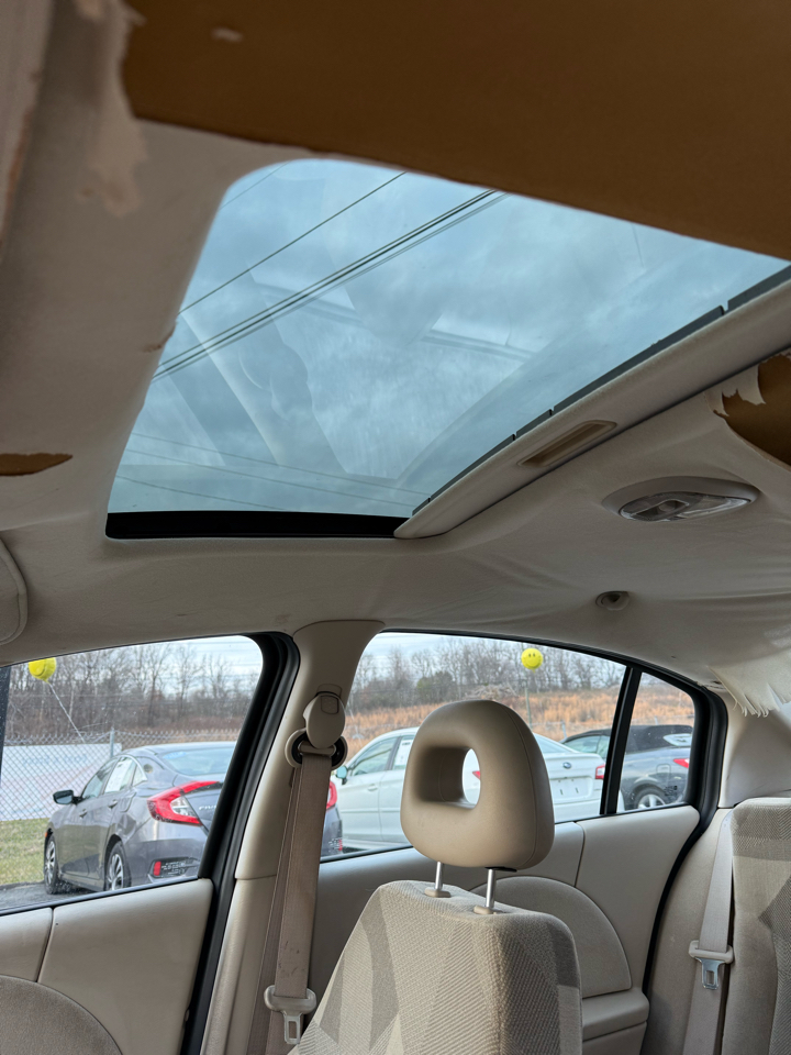 Saturn ION Sedan 3 2003