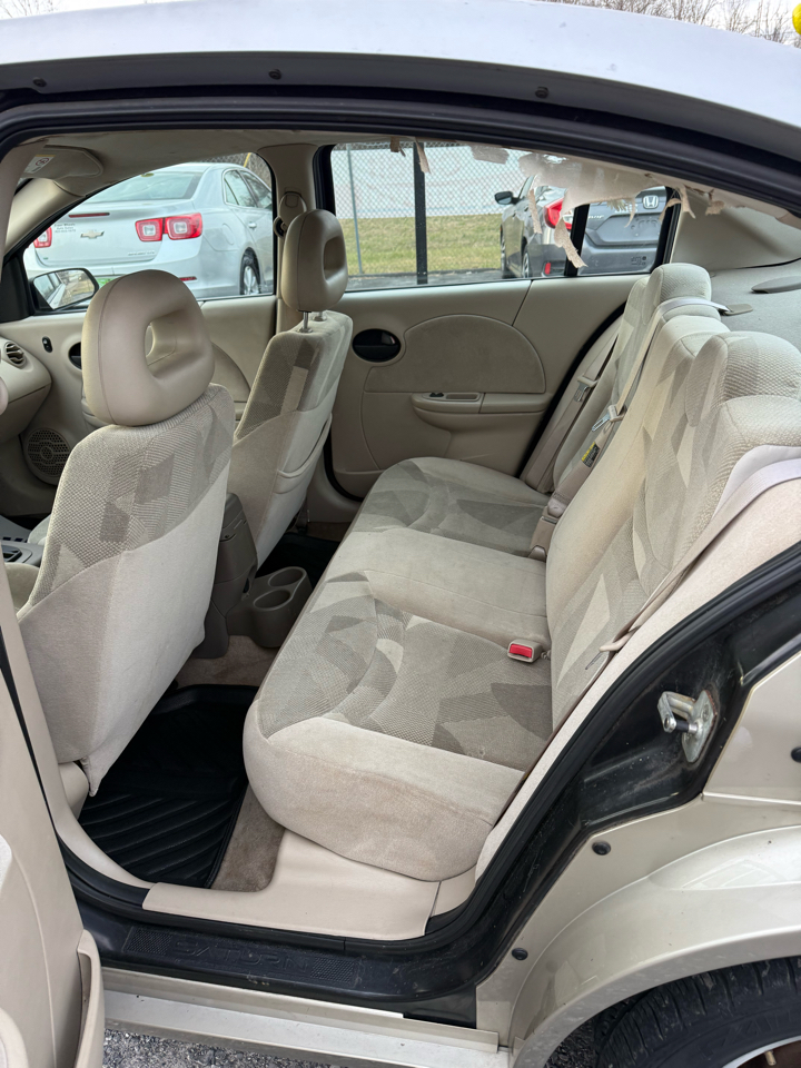 Saturn ION Sedan 3 2003