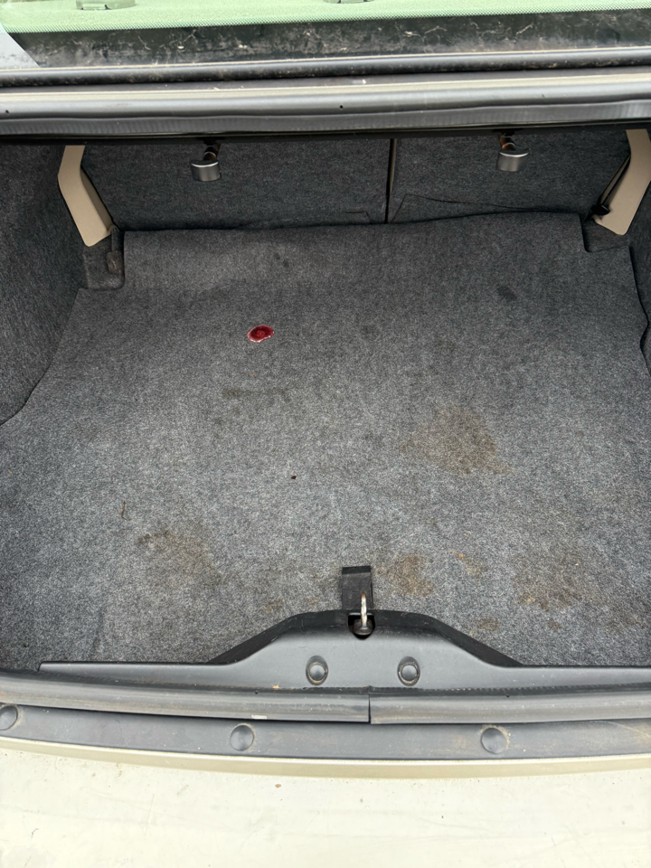 Saturn ION Sedan 3 2003