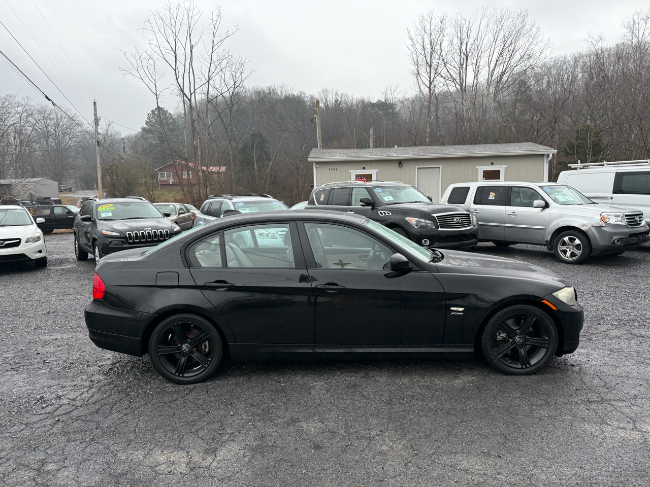 BMW 3-Series 328xi 2009