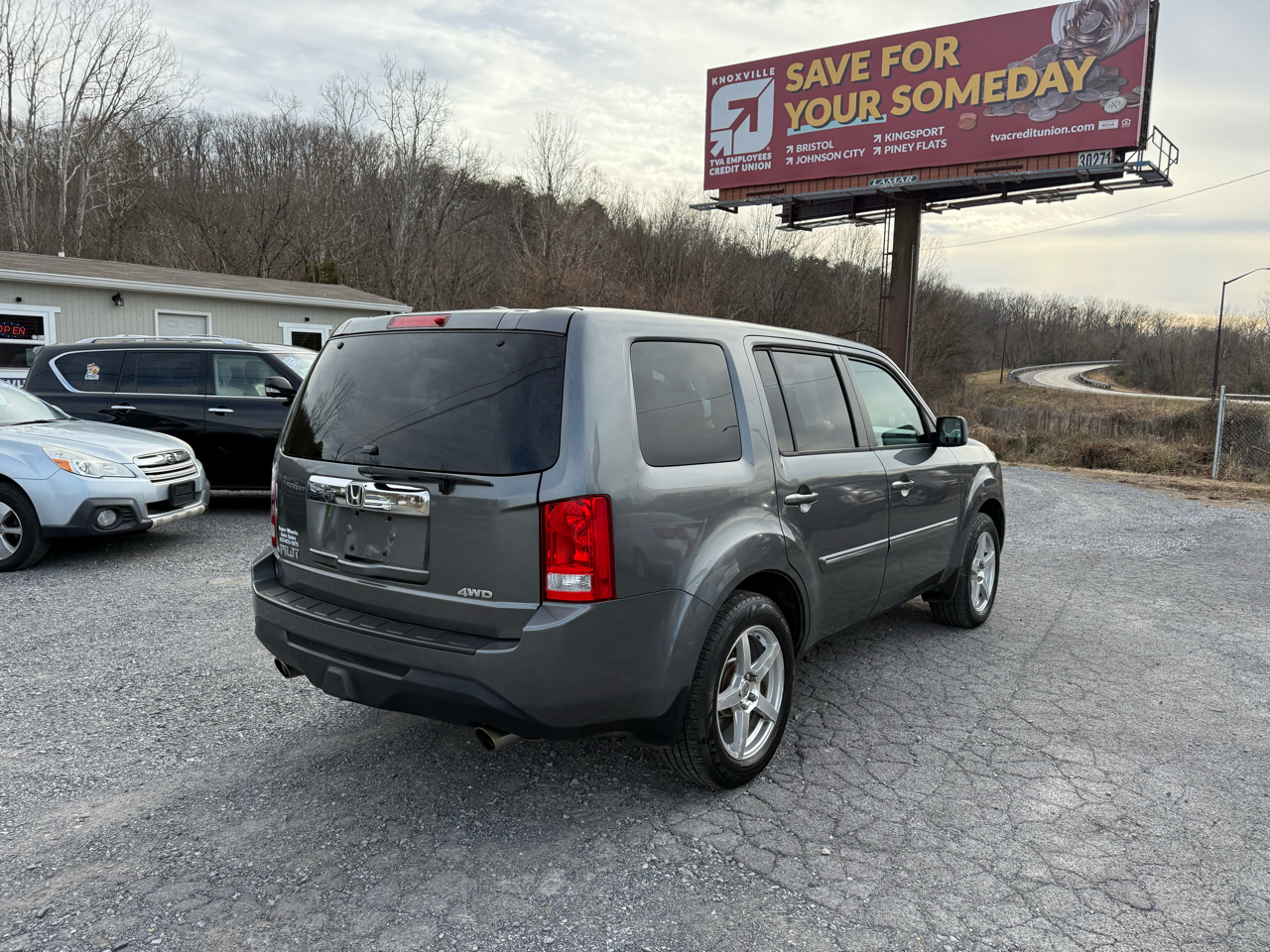 Honda Pilot EX-L 4WD 5-Spd AT with DVD 2012