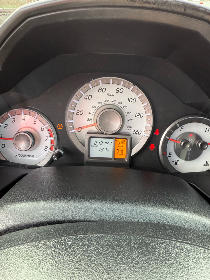 Honda Pilot EX-L 4WD 5-Spd AT with DVD 2012