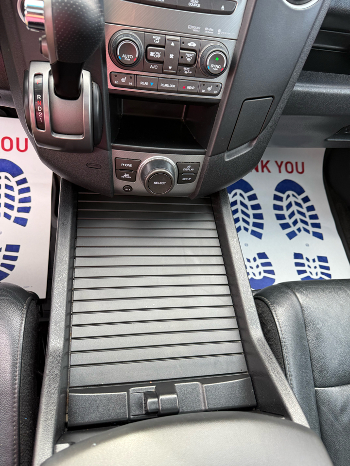 Honda Pilot EX-L 4WD 5-Spd AT with DVD 2012