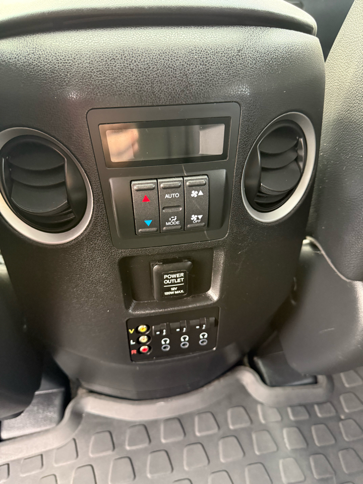 Honda Pilot EX-L 4WD 5-Spd AT with DVD 2012