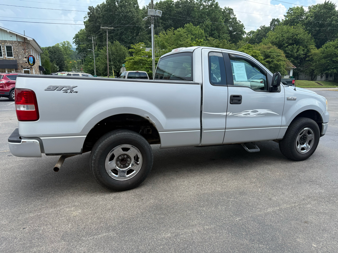 Ford F-150 STX 4WD 2005