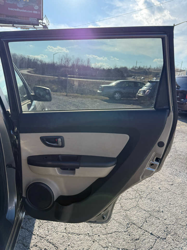 Kia Soul + 2011