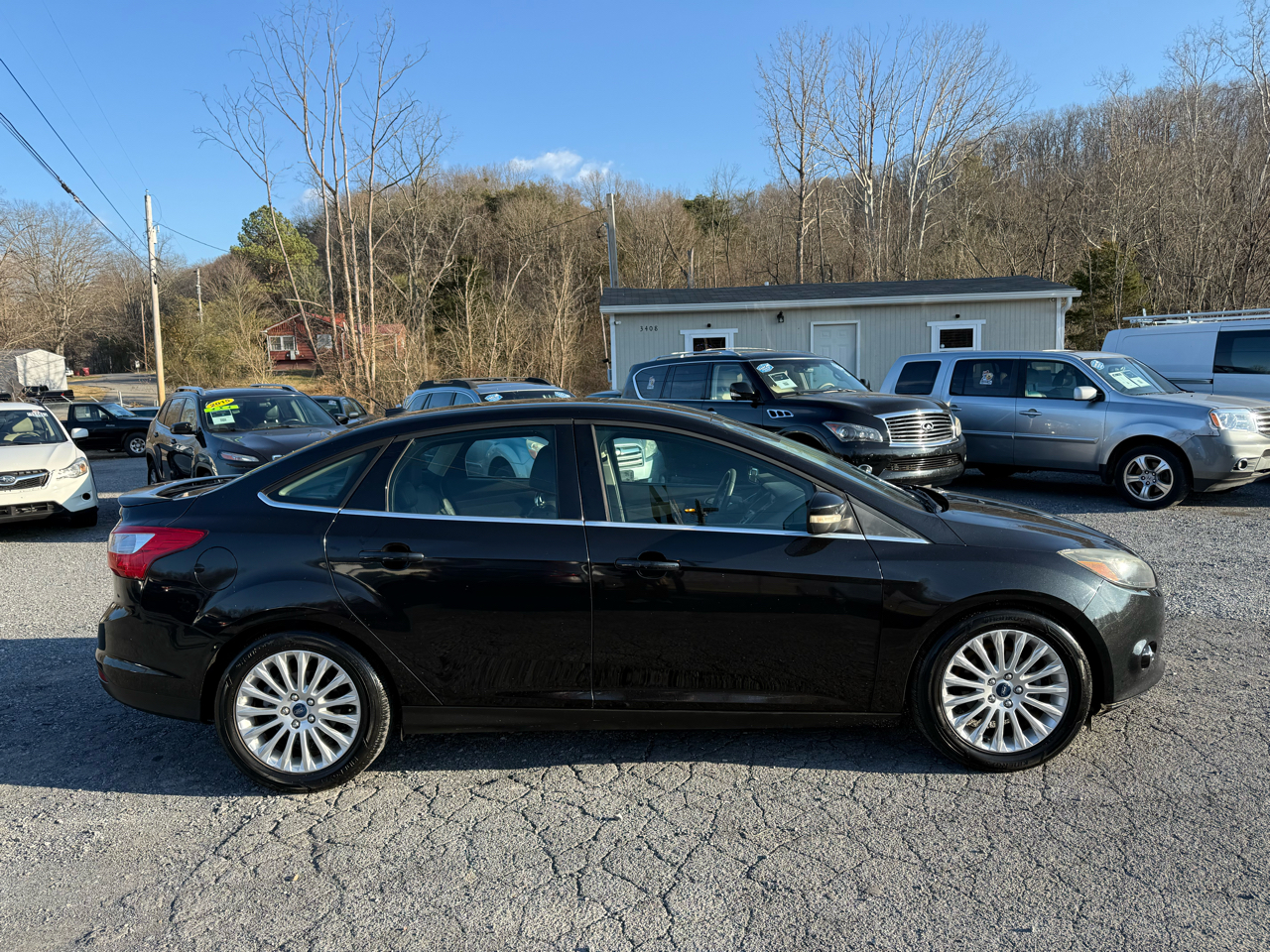 Ford Focus Titanium Sedan 2012