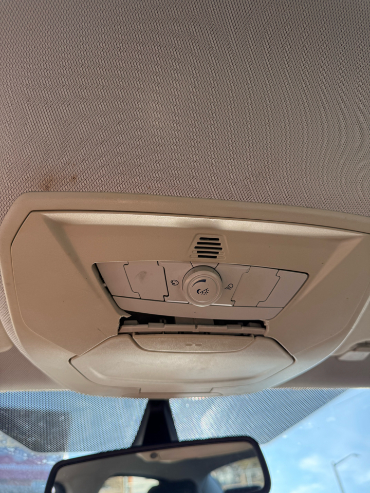 Ford Focus Titanium Sedan 2012