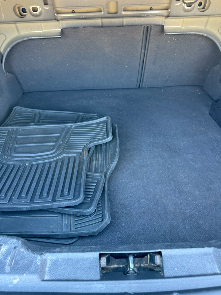 Ford Focus Titanium Sedan 2012