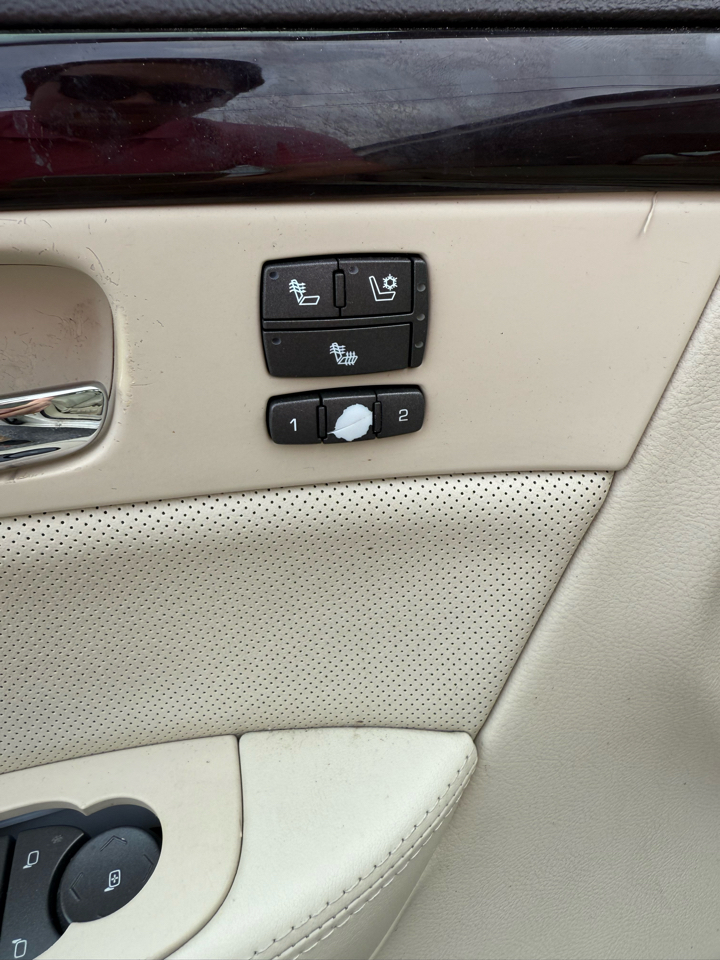 Cadillac DTS Luxury II 2008