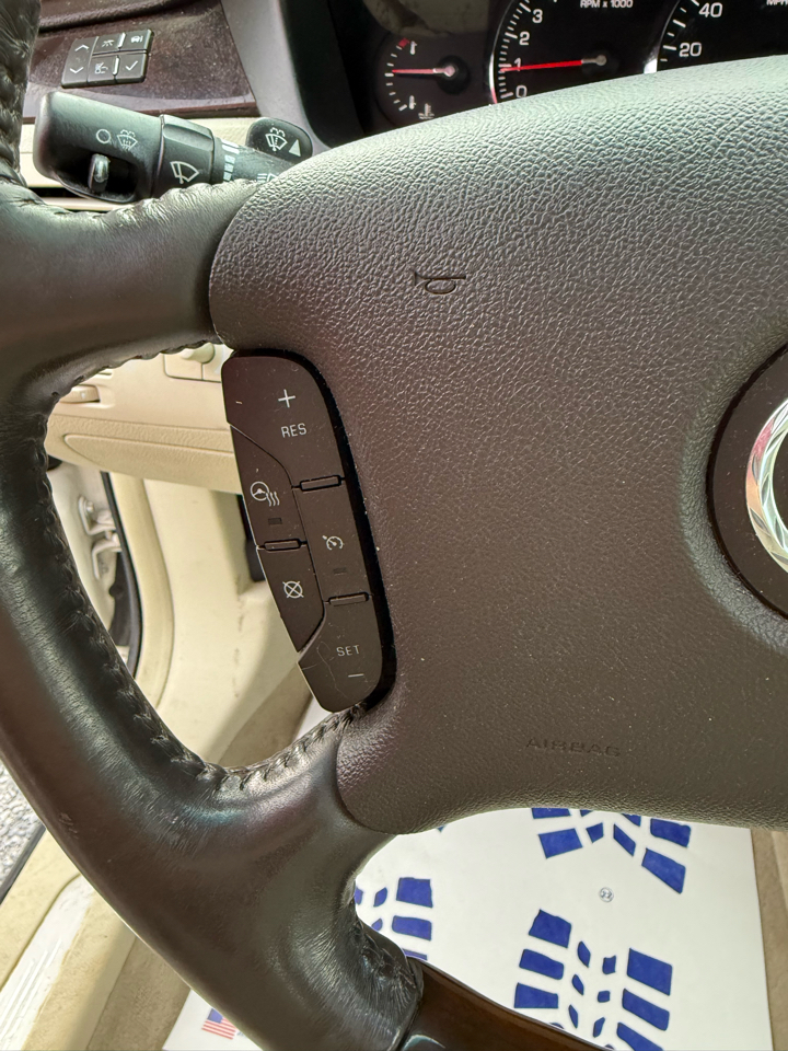 Cadillac DTS Luxury II 2008