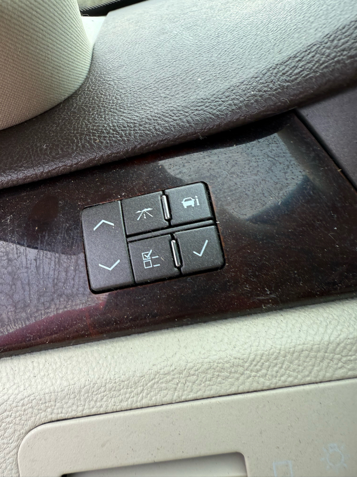 Cadillac DTS Luxury II 2008