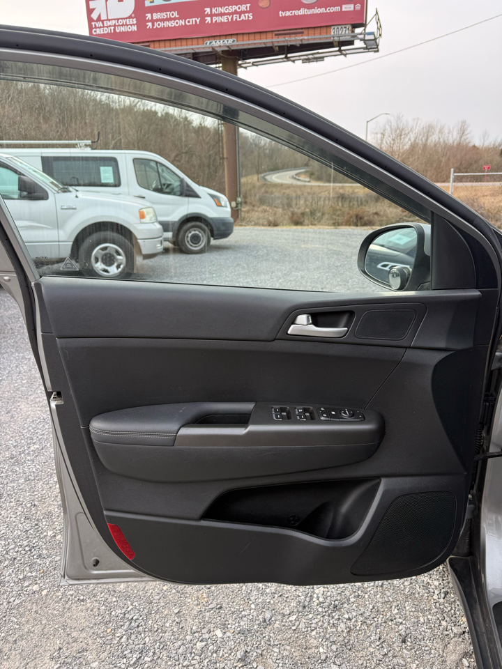 Kia Sportage LX FWD 2019