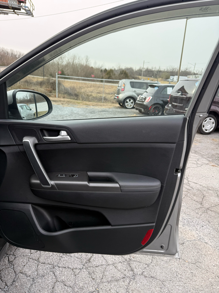 Kia Sportage LX FWD 2019