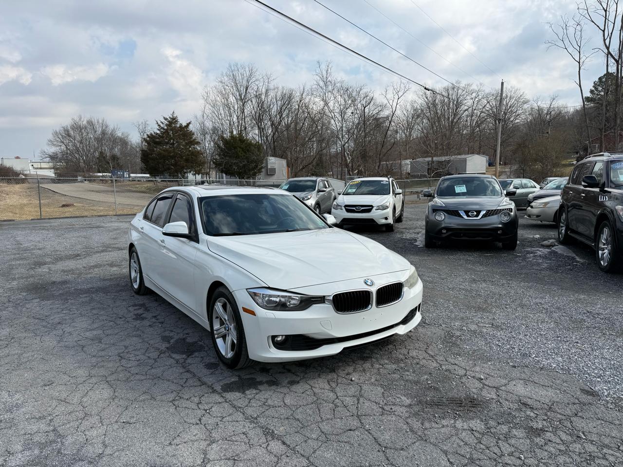 BMW 3-Series 328i Sedan 2013