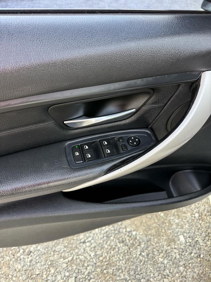 BMW 3-Series 328i Sedan 2013