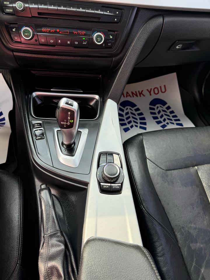 BMW 3-Series 328i Sedan 2013