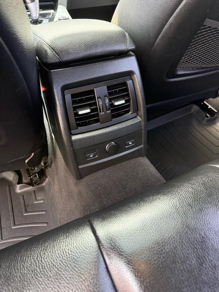 BMW 3-Series 328i Sedan 2013