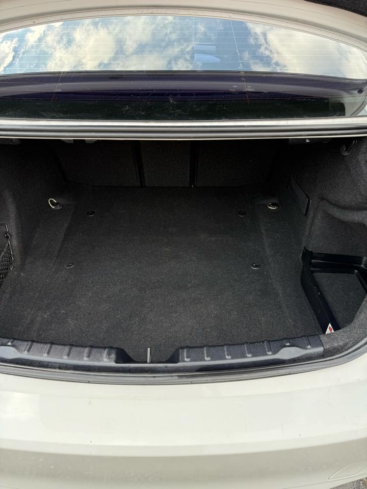 BMW 3-Series 328i Sedan 2013