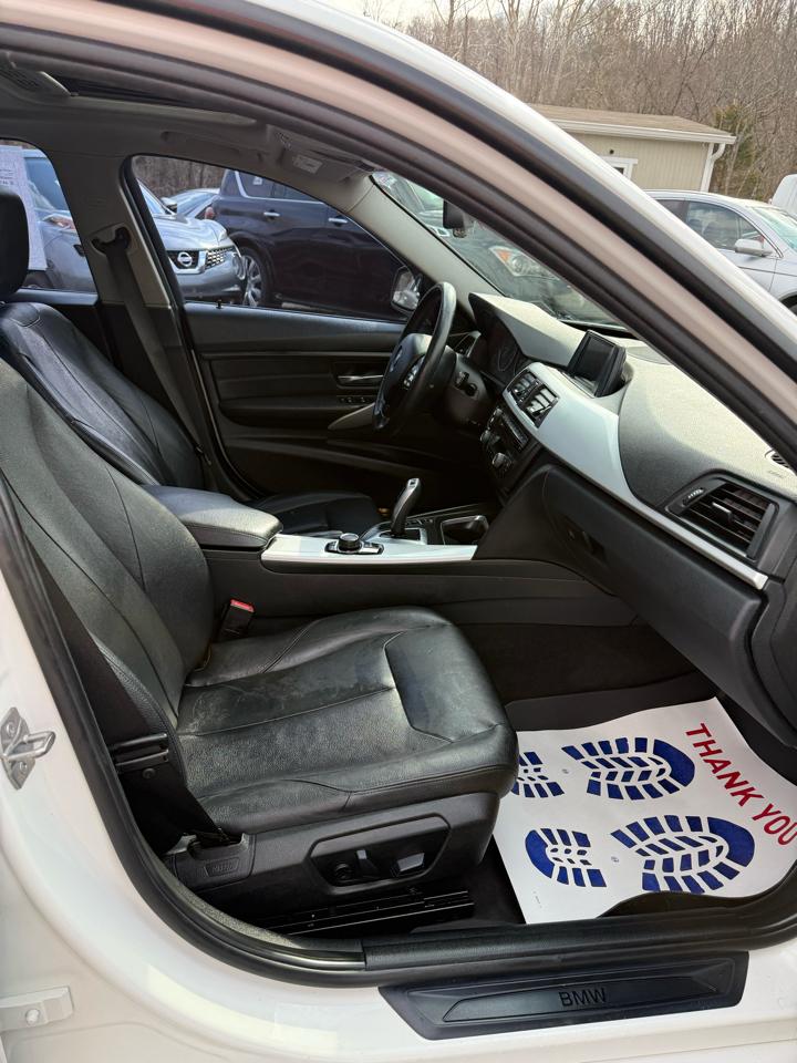 BMW 3-Series 328i Sedan 2013