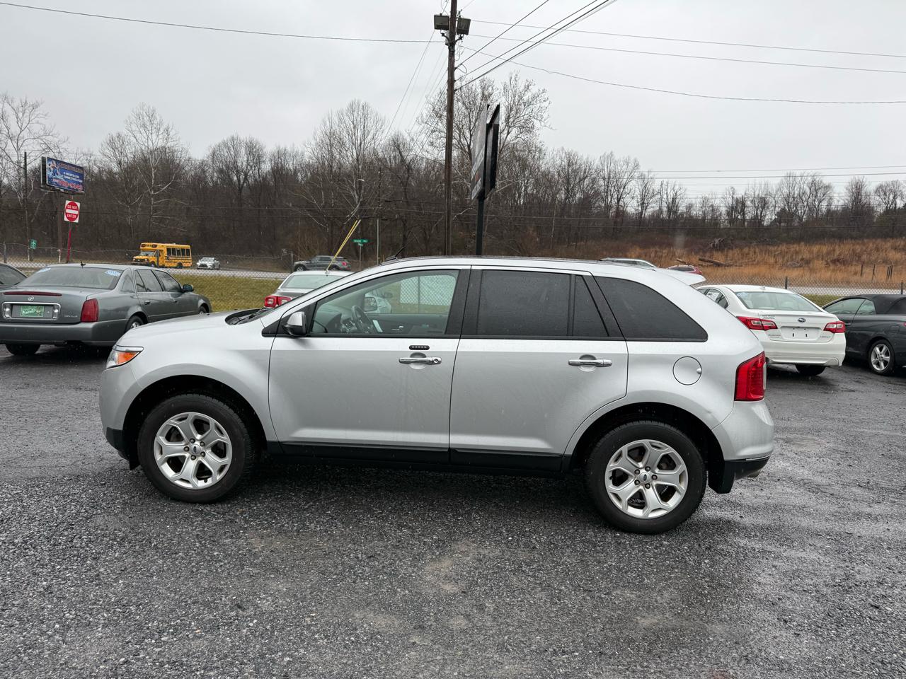 Ford Edge SEL FWD 2011