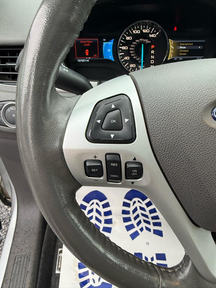 Ford Edge SEL FWD 2011