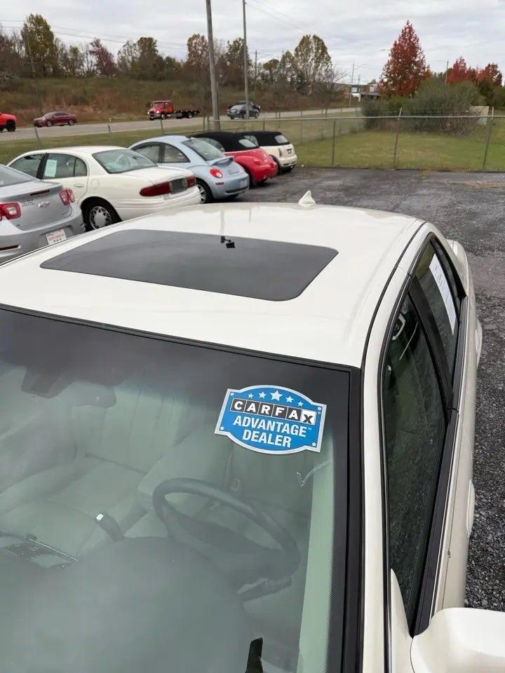 Cadillac DTS Luxury 2010