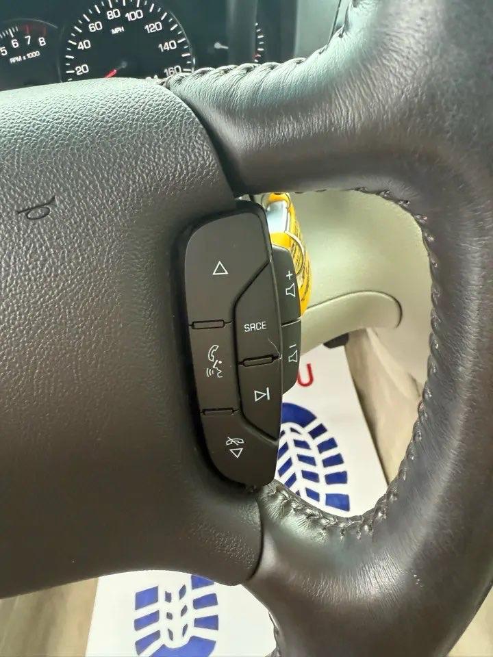 Cadillac DTS Luxury 2010