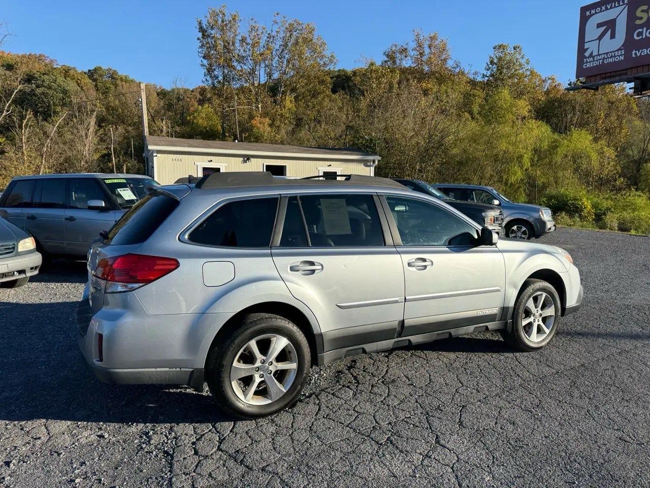 Subaru Outback 2.5i Limited 2014