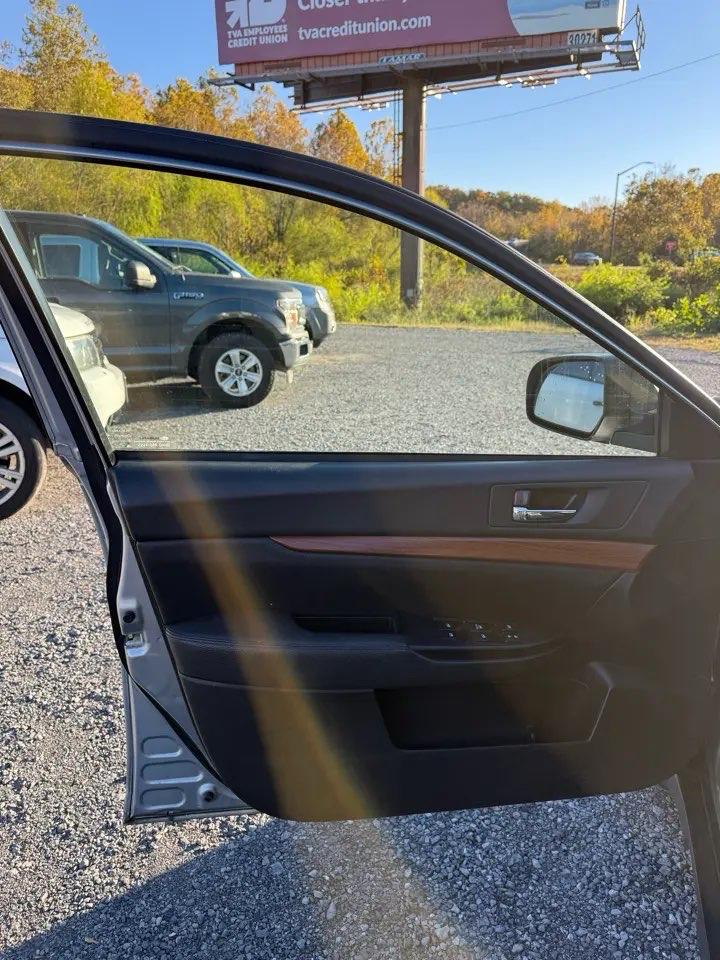 Subaru Outback 2.5i Limited 2014