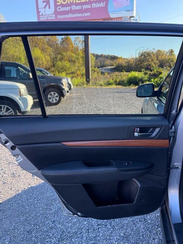 Subaru Outback 2.5i Limited 2014