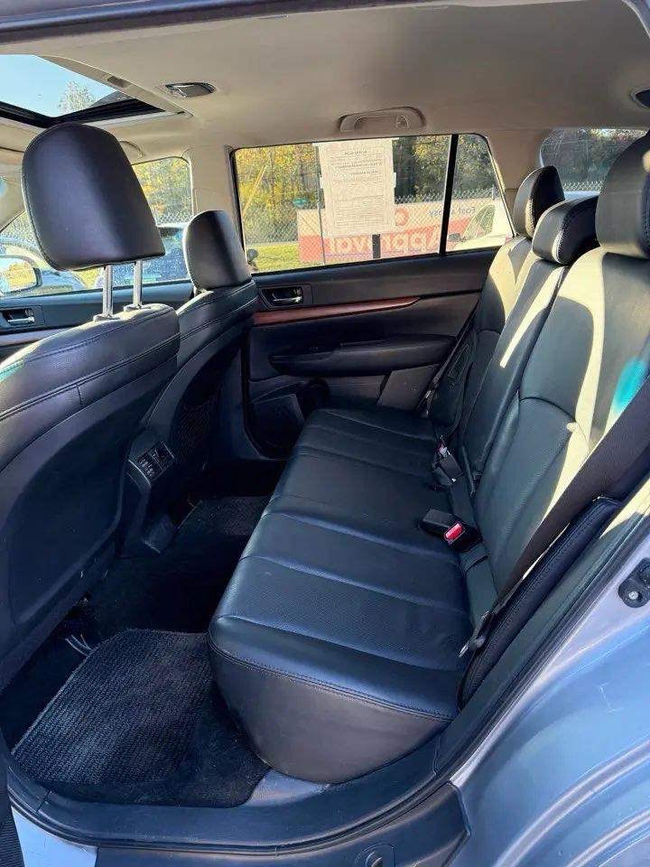 Subaru Outback 2.5i Limited 2014