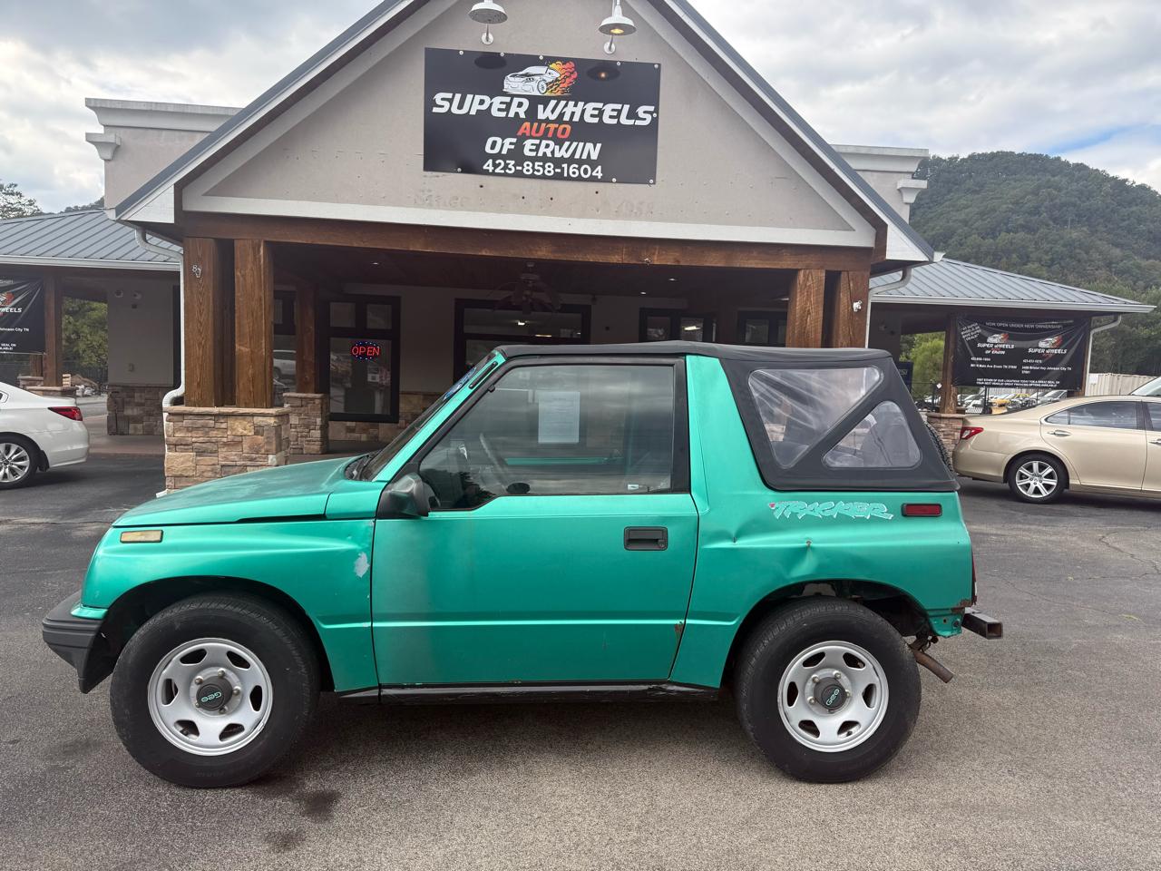 Geo Tracker Convertible 2WD 1994