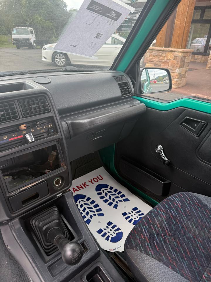 Geo Tracker Convertible 2WD 1994