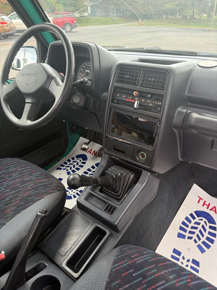 Geo Tracker Convertible 2WD 1994