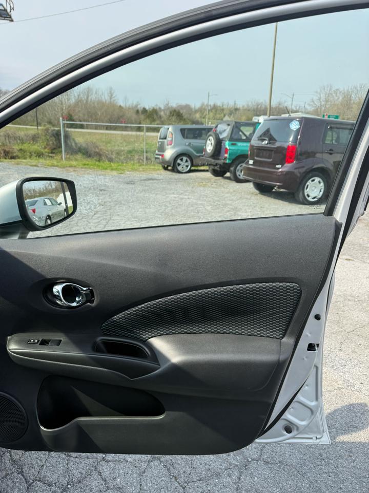 Nissan Versa Note SV 2016