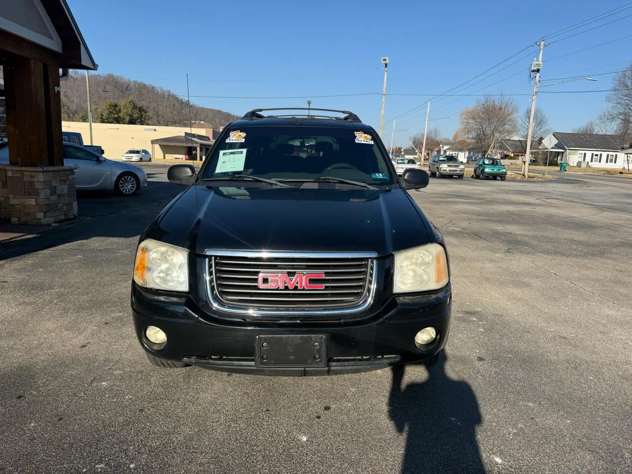 GMC Envoy XL SLE 4WD 2004