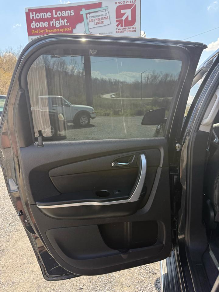 GMC Acadia SLT-1 FWD 2012