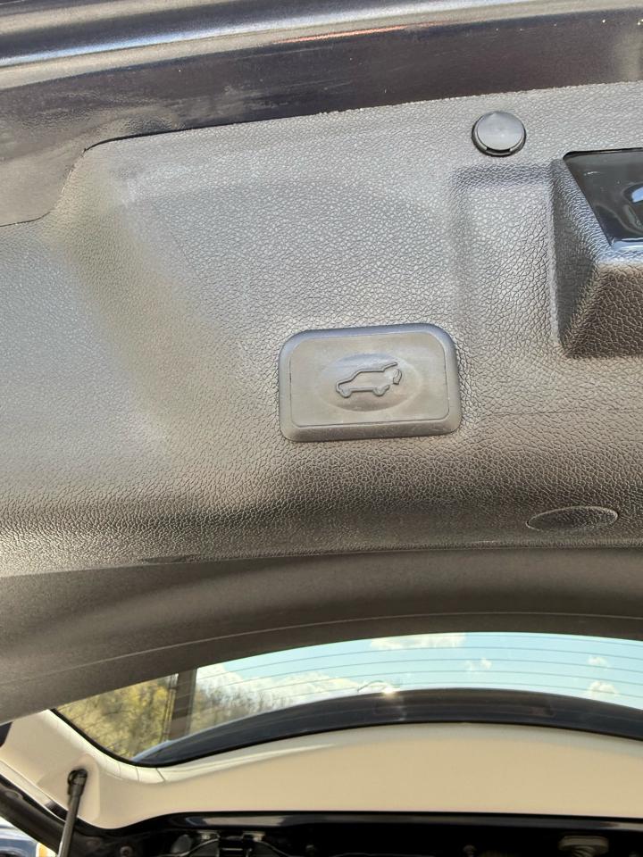 GMC Acadia SLT-1 FWD 2012