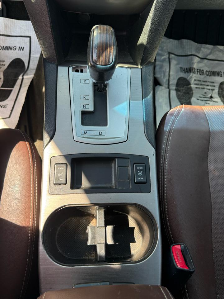 Subaru Outback 2.5i Limited 2014