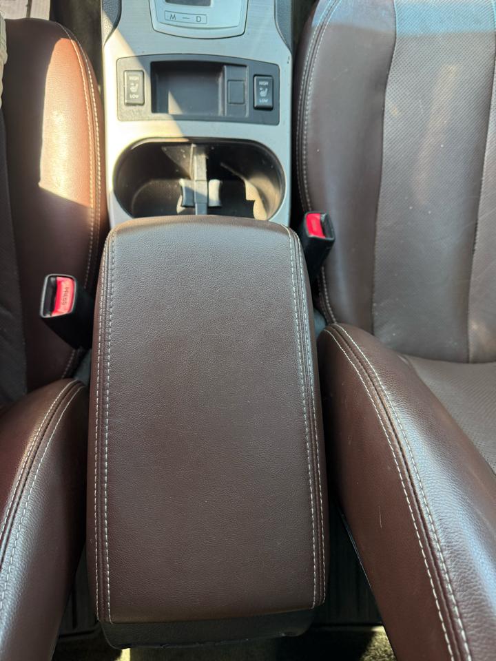 Subaru Outback 2.5i Limited 2014