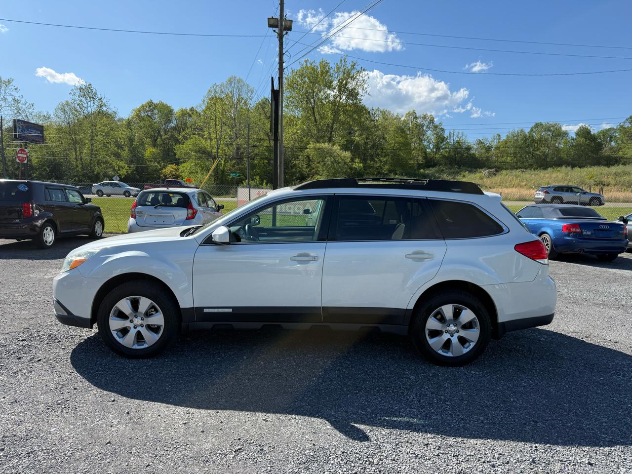 Subaru Outback 2.5i Premium 2011